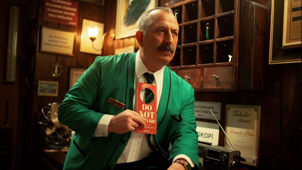 Ayzek ile Bir Gece izle