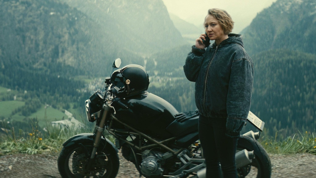 Ölüme Eş 1. Sezon 5. Bölüm izle