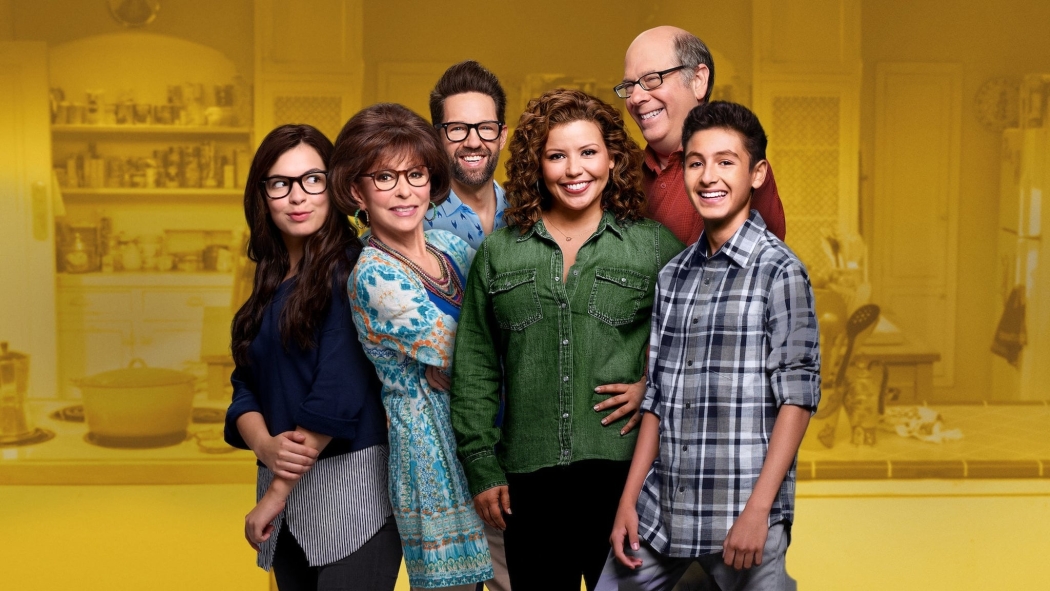 One Day at a Time 1. Sezon 9. Bölüm izle