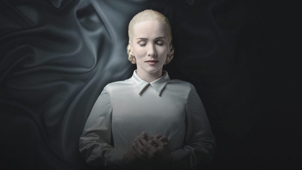 Santa Evita 1. Sezon 1. Bölüm izle