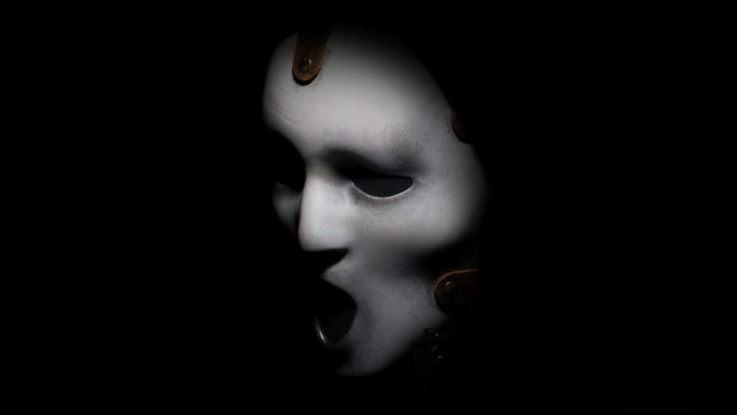 Scream 2. Sezon 1. Bölüm izle
