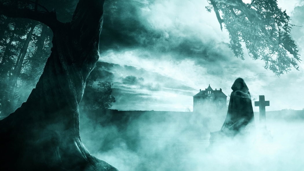 Siyahlı Kadın izle