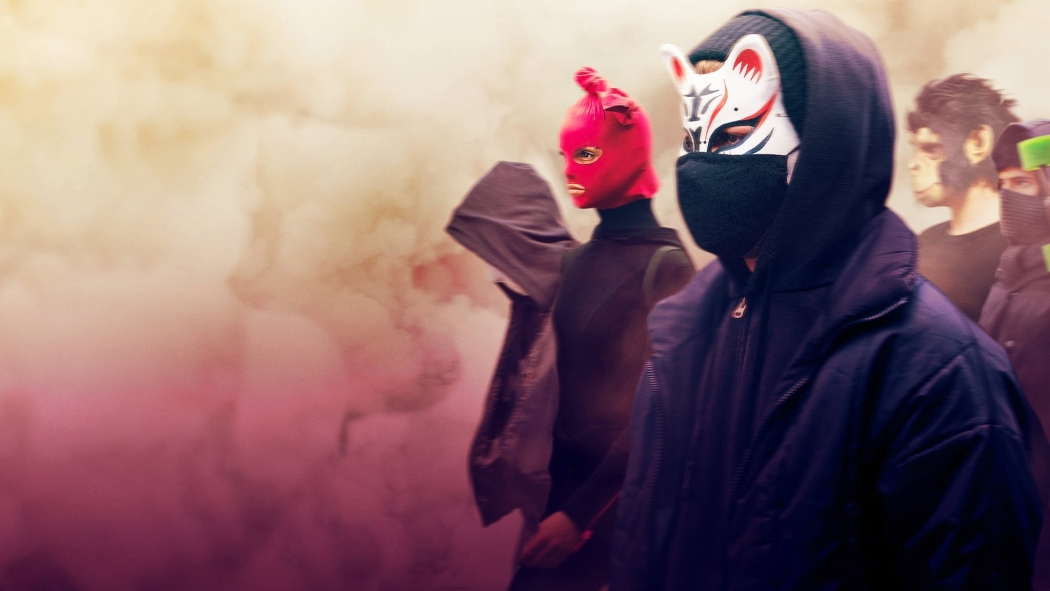 Wir Sind Die Welle 1. Sezon 5. Bölüm izle